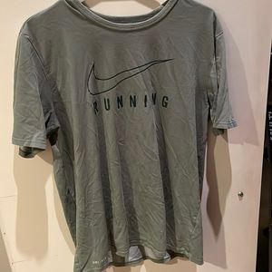 NIKE Large Drifit running shirt